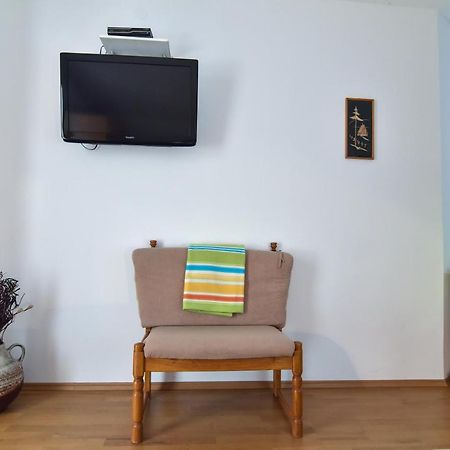 Nena Apartment Sukošan Екстериор снимка