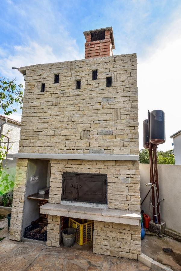 Nena Apartment Sukošan Екстериор снимка