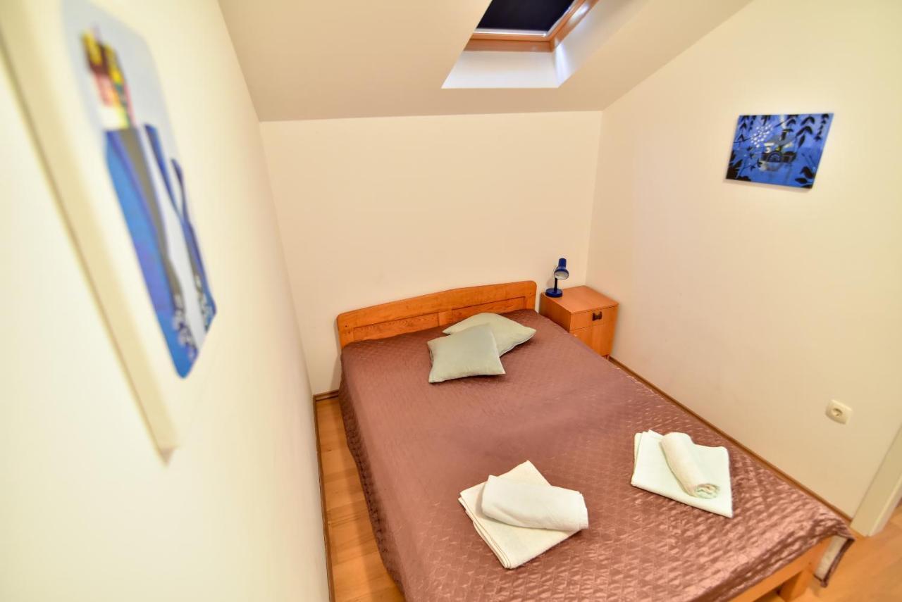 Nena Apartment Sukošan Екстериор снимка